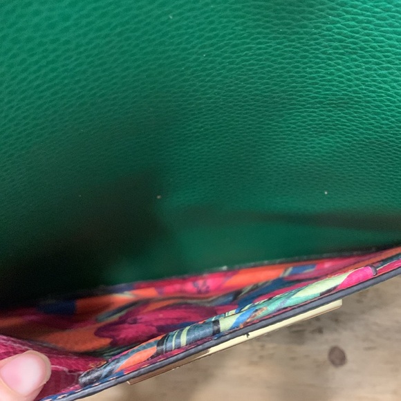 Steve Madden Green and Floral Tote - Picture 6 of 14